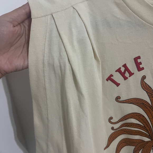 FARM RIO OVERSIZED MUSCLE TANK NWT - Picture 5 of 8